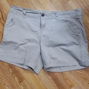 Maurices khaki shorts